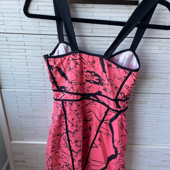 FACTORY ERIK HART BLACK MULTI BODY CON BINDING COCKTAIL PARTY DRESS SIZE 2 - Picture 3 of 5